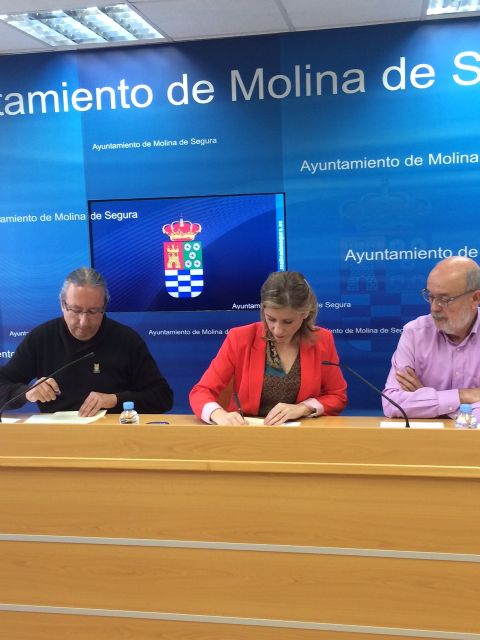 El Ayuntamiento de Molina de Segura firma un convenio con la Asociación Banda de Música de la localidad para la promoción de la música - 1, Foto 1