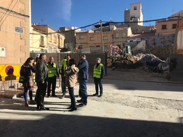 Las obras de renovación urbana de la calle Los Veras del Barrio de San Cristóbal avanzan a buen ritmo y se prevé que finalicen en enero - 1, Foto 1
