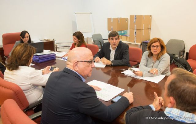 Adjudicado el contrato de reposicion de asfalto en barrios y diputaciones - 1, Foto 1