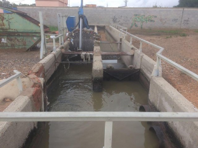 Podemos denuncia vertidos indiscriminados a La Algameca - 2, Foto 2