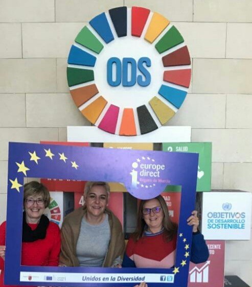 El Ayuntamiento de Calasparra y el Comité de Hermanamiento de Calasparra reunidos con Europe Direct Región de Murcia - 1, Foto 1