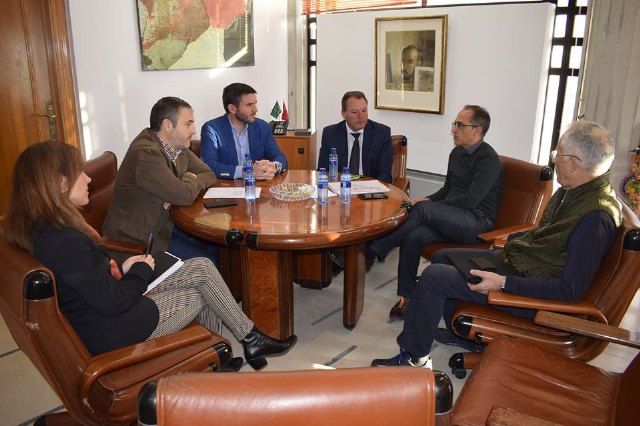 El consejero de Agua mantiene un encuentro con representantes de la Comunidad de Regantes - 1, Foto 1