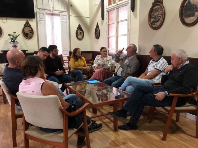 Reverte: Los colectivos culturales serán una prioridad para el PP de Águilas porque su labor es fundamental en la sociedad - 1, Foto 1