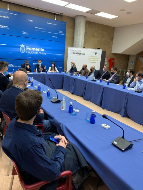 La Comunidad implantará en diciembre 40 nuevos itinerarios de transporte interurbano en las áreas metropolitanas de Murcia y Cartagena - 2, Foto 2