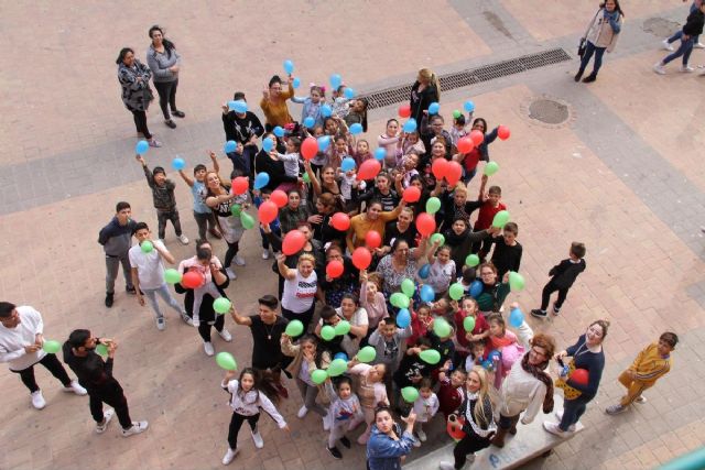 Sale a licitación el Plan de Desarrollo Gitano para fomentar la promoción y participación en las Barriadas Villalba y Virgen de la Caridad - 1, Foto 1