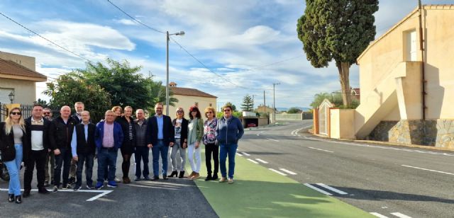 El alcalde de Lorca visita el nuevo carril bici del Camino Parador de los Seguras en la pedanía de Tiata realizado con una inversión municipal de 184.800 euros - 1, Foto 1