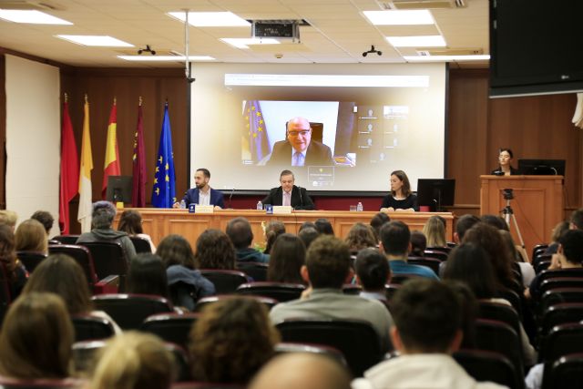 El secretario general de Universidades del Gobierno de España da la bienvenida a los representantes estudiantiles de la UCAM - 1, Foto 1