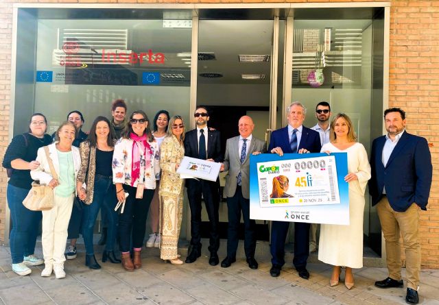 El cupón de la ONCE del 20 de noviembre, conmemorando el 45 aniversario de FIAPAS - 1, Foto 1