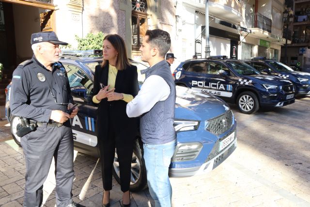 Cuatro nuevos vehículos se incorporan a la flota de la Policía Local - 1, Foto 1