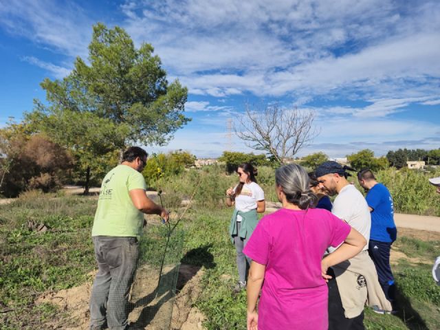 El proyecto de Recuperación del Meandro del Vivillo arranca con sus primeras actividades de voluntariado ambiental - 2, Foto 2
