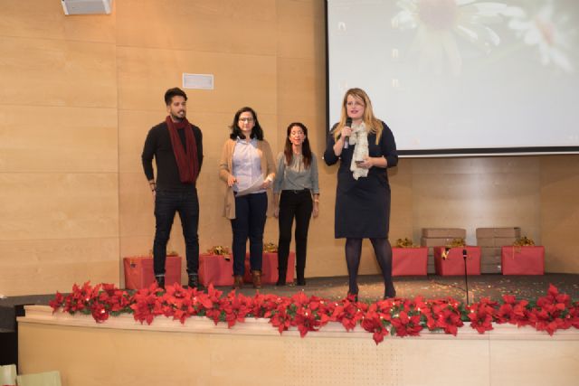 310 escolares cantan a la navidad en el certamen de villancicos - 1, Foto 1