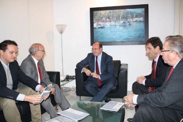 El presidente Pedro Antonio Sánchez se reúne con representantes de la Plataforma por la Biprovincialidad. - 2, Foto 2