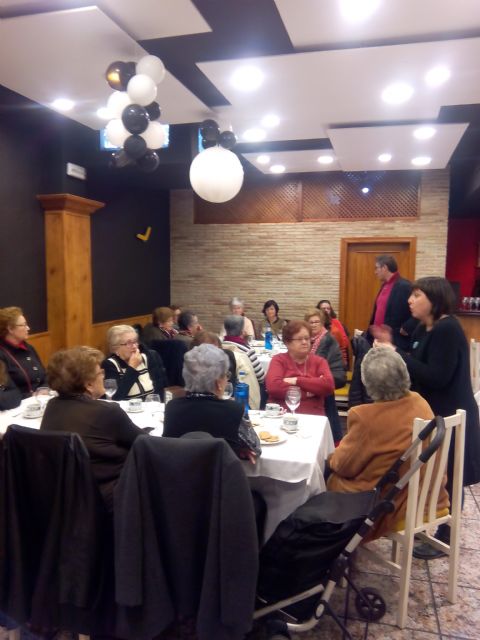 Desayuno saludable para los mayores del municipio, Foto 1