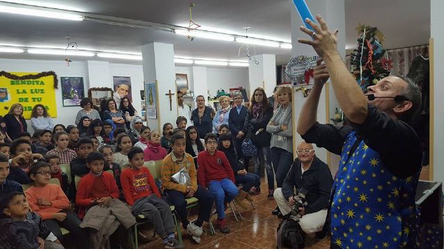 Cartagena por la Caridad lleva ilusión al Frupo la Esperanza - 2, Foto 2