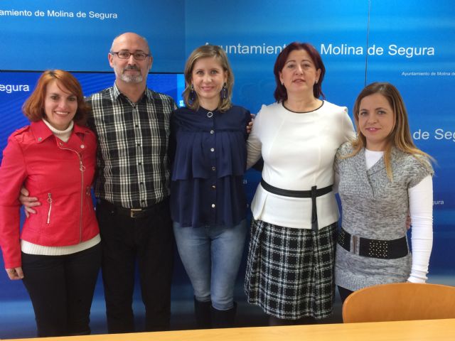 El Ayuntamiento de Molina de Segura firma un convenio con la Federación de Asociaciones de Madres y Padres de Alumnos y Alumnas del municipio - 1, Foto 1