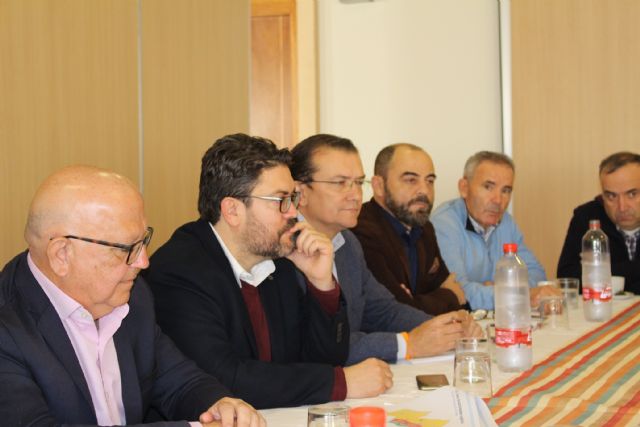 Cs se compromete con los empresarios de Los Camachos a mediar para que el precio del suelo de la ZAL sea atractivo - 4, Foto 4