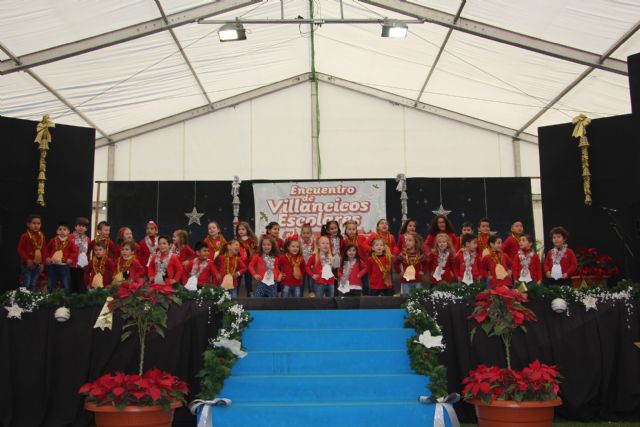 Los escolares pinatarenses cantan a la Navidad en el VI Encuentro de Villancicos escolares - 1, Foto 1