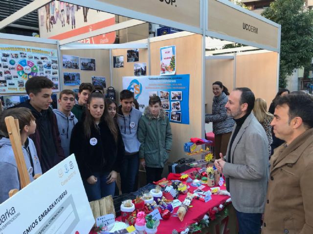 Apoyo al emprendimiento cooperativo entre los escolares - 1, Foto 1