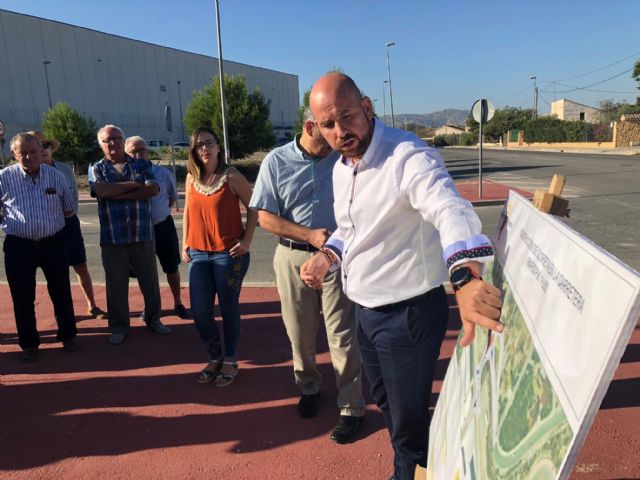 Fomento saca a licitación la construcción de una rotonda que mejorará la seguridad vial entre Beniel y el límite de provincia - 1, Foto 1