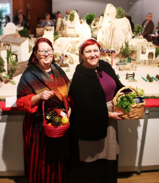 Beniel inaugura su Belén Municipal en el 30 aniversario de la adquisición de las piezas de Griñán - 1, Foto 1