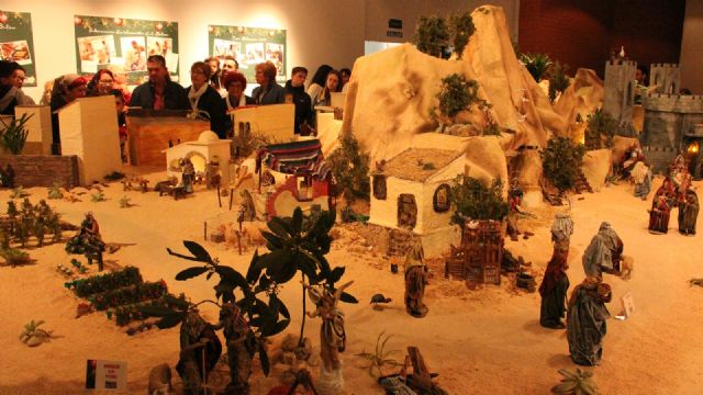 Beniel inaugura su Belén Municipal en el 30 aniversario de la adquisición de las piezas de Griñán - 2, Foto 2