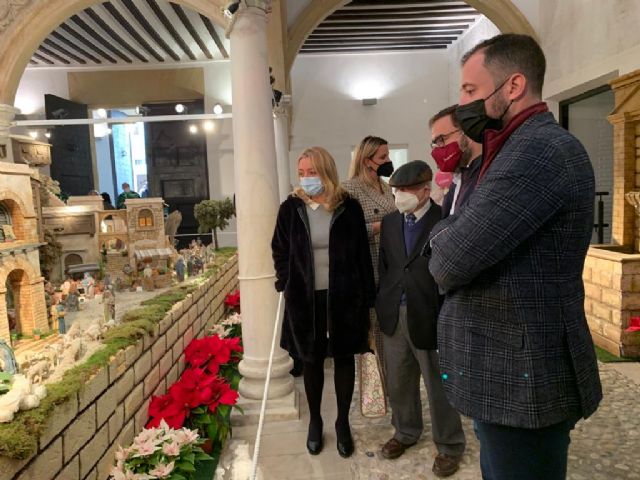 El alcalde de Lorca inaugura el Belén Municipal Monumental - 1, Foto 1