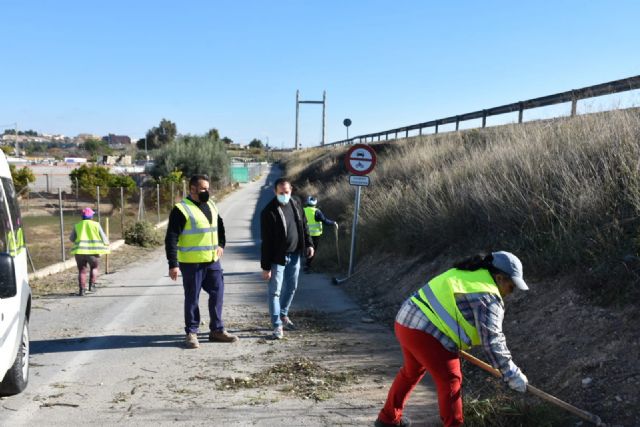 Comenzaron las obras para mejorar y acondicionar caminos rurales y senderos eco-turísticos en todo el municipio - 2, Foto 2