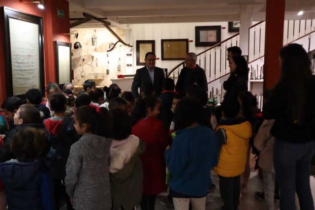 Comienza el programa de visitas escolares al museo Antonio Paredes Navarro, Foto 1