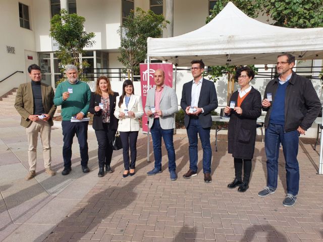 Stand informativo Campaña encuesta movilidad en Área Metropolitana de Murcia - 1, Foto 1