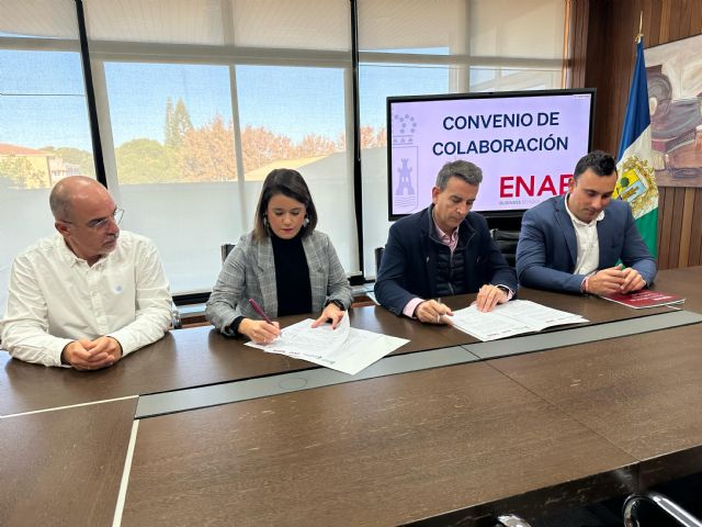 El Ayuntamiento  y la fundación ENAE suscriben un convenio para colaborar en proyectos en ámbitos de la industria, innovación, tecnología y empresa - 2, Foto 2