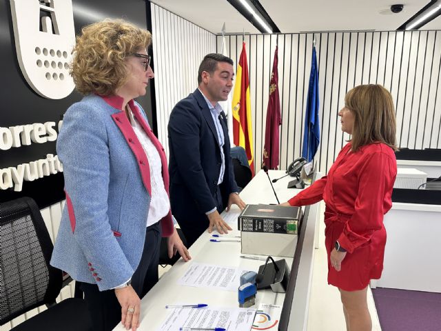 Ocho funcionarios de carrera toman posesión en el Ayuntamiento de Las Torres de Cotillas - 3, Foto 3