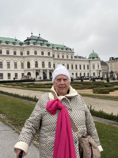 Lucía, de 85 años, cumple su sueño de viajar a Viena en Navidad - 3, Foto 3