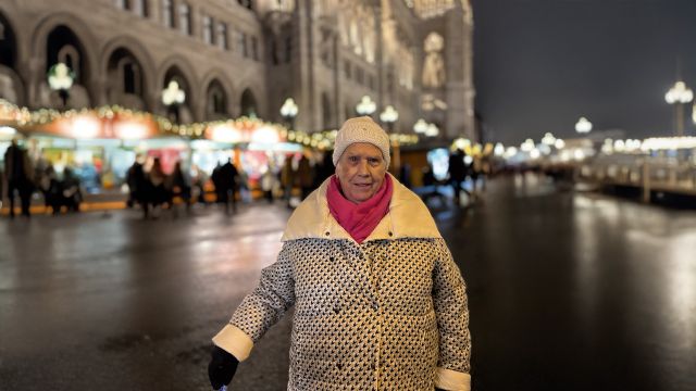 Lucía, de 85 años, cumple su sueño de viajar a Viena en Navidad - 4, Foto 4