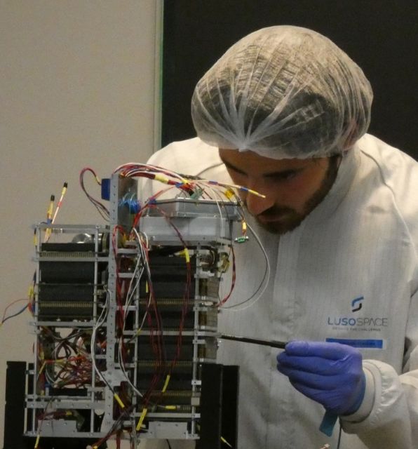 Una red de satélites para vigilar los océanos frente a la pesca ilegal busca financiación a través del crowdfunding - 2, Foto 2