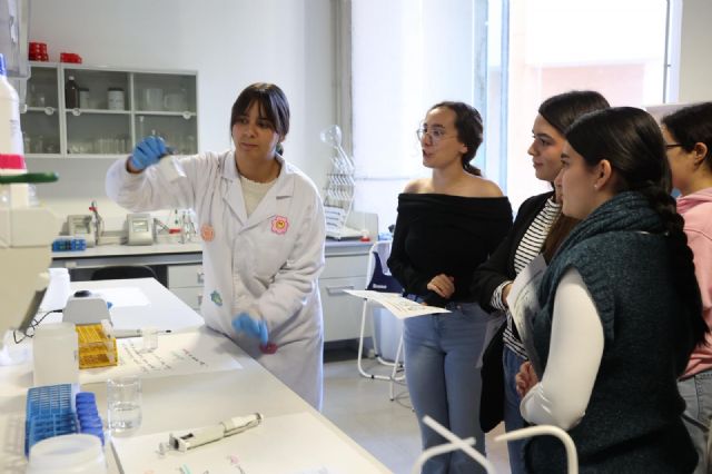 Seiscientos preuniversitarios descubren esta semana a investigadoras e ingenieras con el programa +Científicas - 2, Foto 2