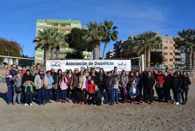 ADIA celebra su tradicional chocolatada en la playa - 1, Foto 1