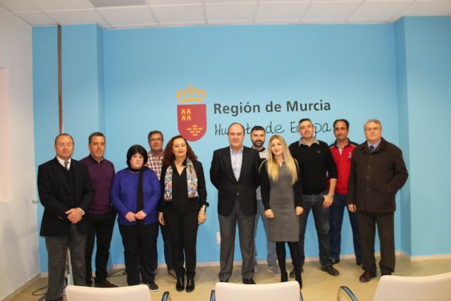 Reunin con los miembros fundadores de la asociacin agrcola de ctricos Limbraya, Foto 1