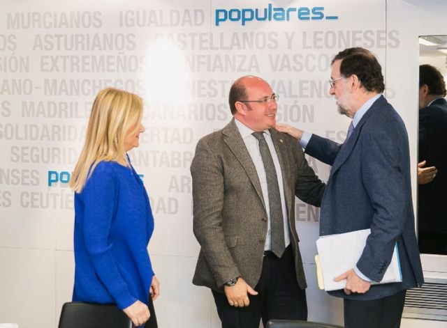 Pedro Antonio Sánchez: El compromiso y el esfuerzo del PP está focalizado en reformas que sigan ayudando a la gente - 1, Foto 1