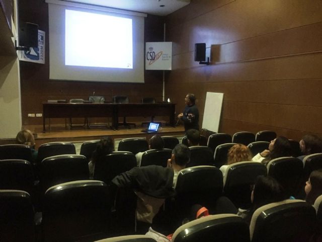 Los alumnos de Nutrición y Deporte se van al CAR (Centro de Alto Rendimiento) de Sierra Nevada - 1, Foto 1