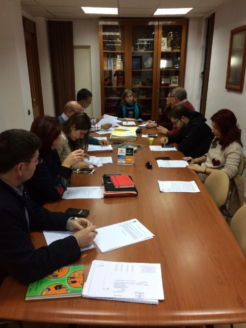 La Junta de Gobierno Local de Molina de Segura inicia la contratación de los servicios de conserjería, mantenimiento, control de acceso y limpieza en instalaciones deportivas por un importe de 185.928,12 euros - 1, Foto 1