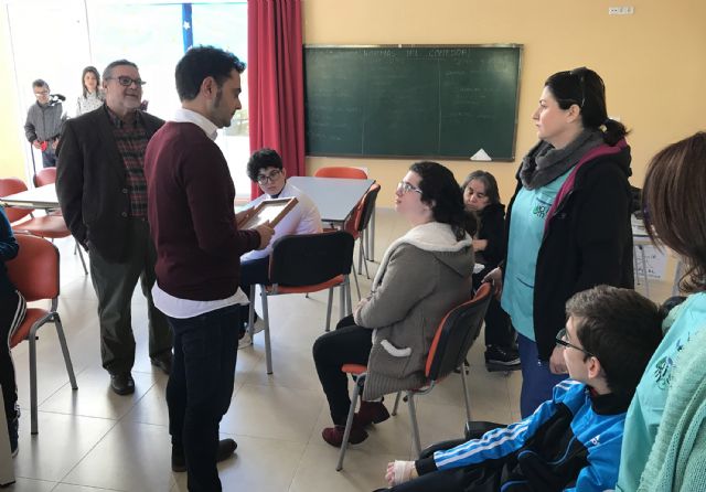 Pijo apoya a la asociación DISMO en la ampliación de recursos y materiales para sus departamentos de tratamiento - 2, Foto 2