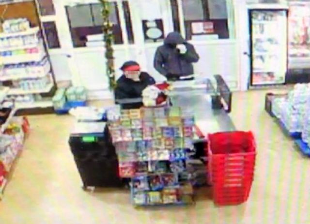 La Guardia Civil detiene al presunto atracador de tres comercios en Beniaján y Los Garres-Murcia - 1, Foto 1