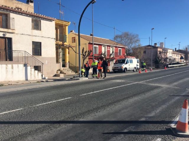 Fomento mejora la seguridad vial de los peatones de la pedanía caravaqueña de El Moral - 1, Foto 1