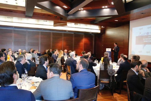 Aznar: Un Estado tiene que establecer límites y fronteras entre lo que es autonomía y soberanía - 3, Foto 3