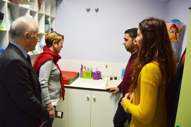 Más de 30.000 euros de inversión municipal para el mantenimiento general de las escuelas infantiles torreñas - 1, Foto 1