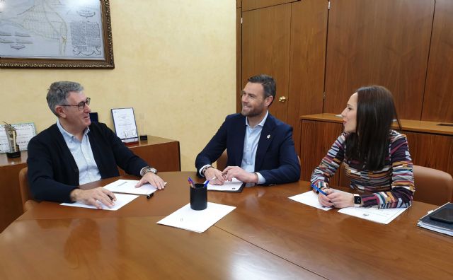 Caravaca traslada a la Confederación del Segura las necesidades en materia de limpieza y mejora en ramblas, cauces y ríos - 1, Foto 1