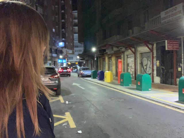 Entran en funcionamiento los contenedores soterrados de la calle Lepanto - 1, Foto 1