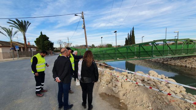 Prosiguen a buen ritmo las obras de reparación del puente de El Paraje sobre el río Segura, que une los municipios de Molina de Segura y Alguazas - 2, Foto 2