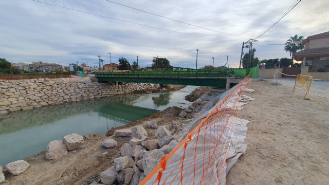 Prosiguen a buen ritmo las obras de reparación del puente de El Paraje sobre el río Segura, que une los municipios de Molina de Segura y Alguazas - 5, Foto 5
