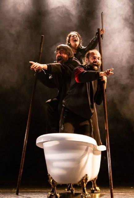 El Teatro Romea acoge el sábado la versión de Mayorga de 'El diablo cojuelo', llevada a escena por la Compañía Nacional de Teatro Clásico y Rhum & Cía - 2, Foto 2